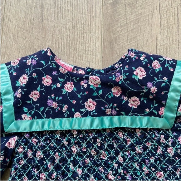 Vintage Polly Flinders Navy Blue Floral Hand Smocked Dress Sz 6 - Picture 6 of 13